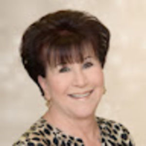 Meet your Posher, Roxanne